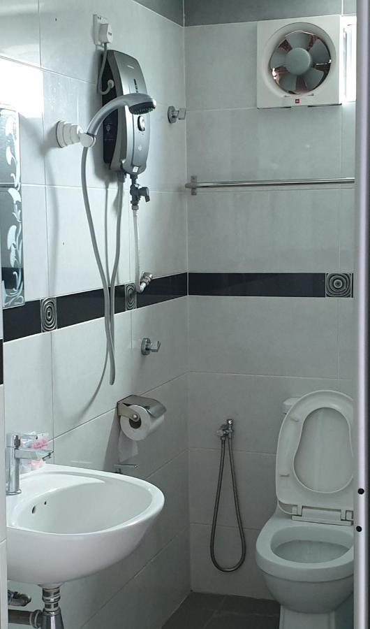 56 Hotel Mentekab Extérieur photo